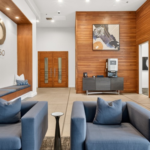Leasing Lobby