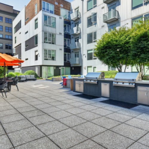 Outdoor Grilling & Patio Area